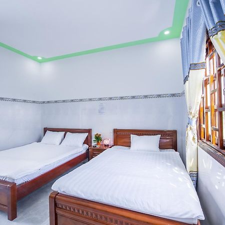 Hotel Nguyen Toan Фу Куок Екстериор снимка