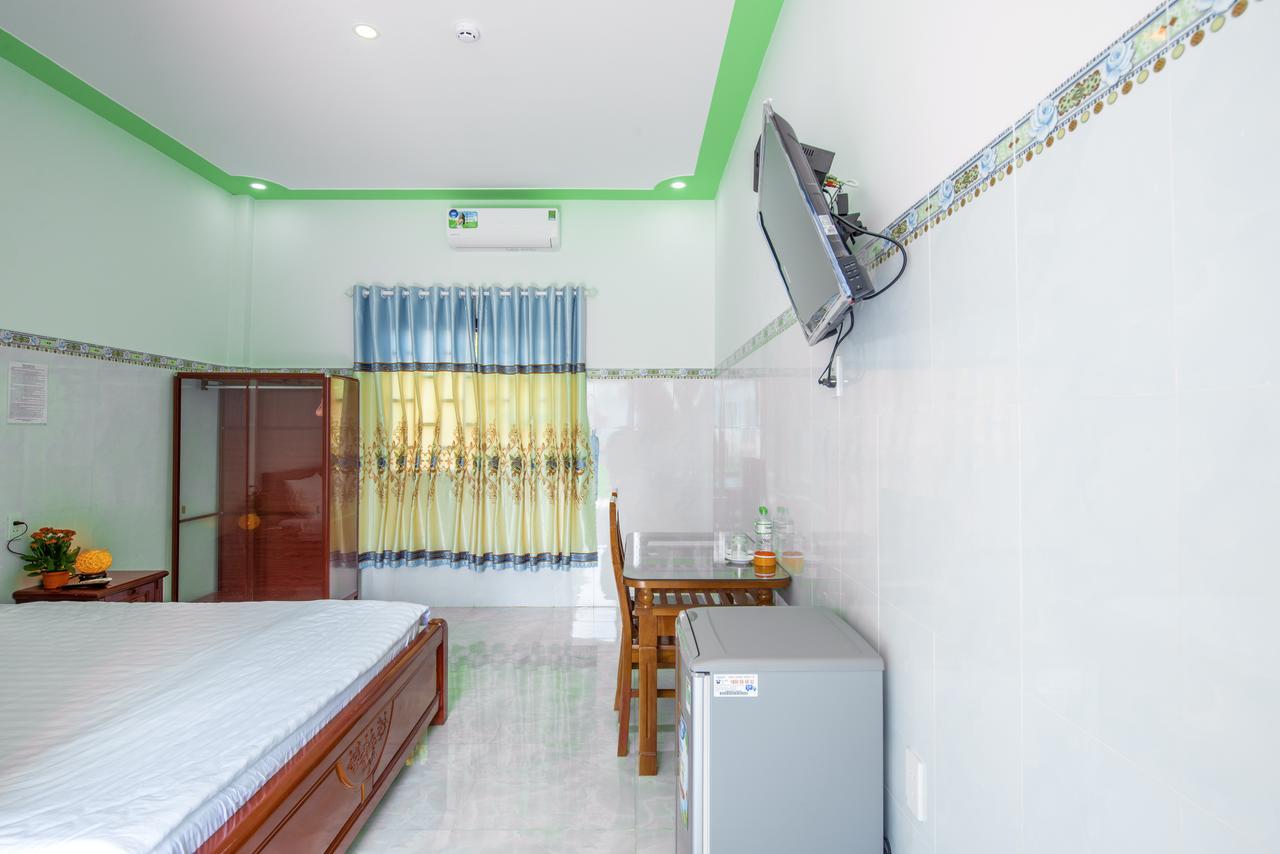 Hotel Nguyen Toan Фу Куок Екстериор снимка